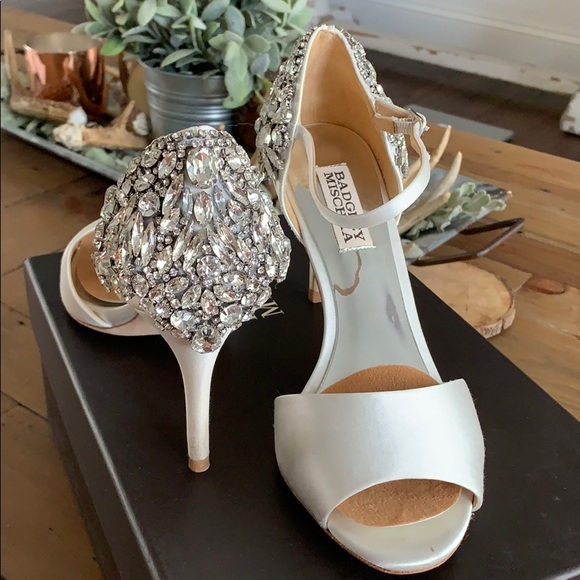 badgley mischka harbor crystal